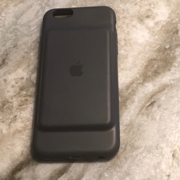 Apple Accessories - Apple iPhone 6 Charging Case